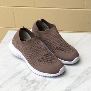 Tiosebon Women’s Walking Shoes